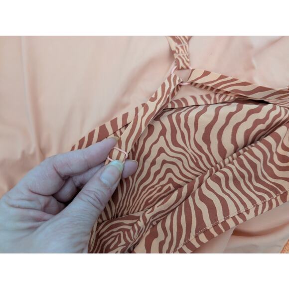 Outdoor Voices Orange Zebra Print Exercise Dress/Shorts XL Pickleball Hiking - Picture 10 of 10